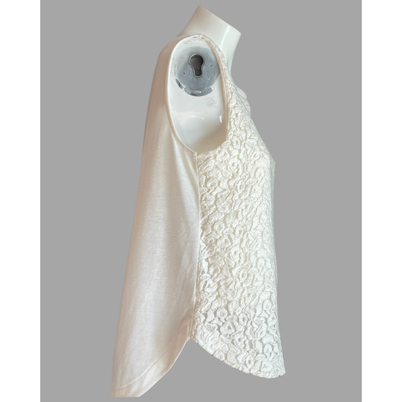 Lot of 2 Sz M White Knit Tank Tops WHBM Embellished Loft Lace Good for Layering - Picture 3 of 16